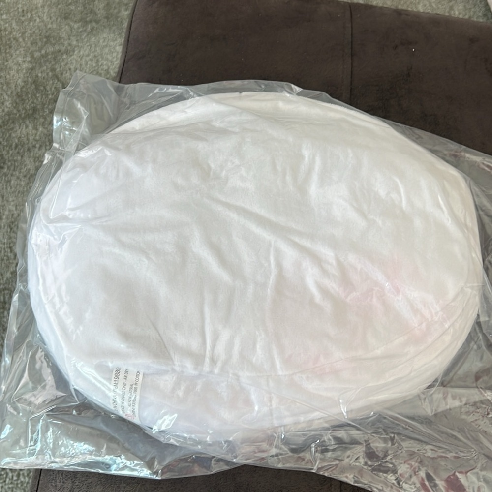 Hello Kitty Los Angeles Clippers Pillow🏀 - Picture 4 of 4